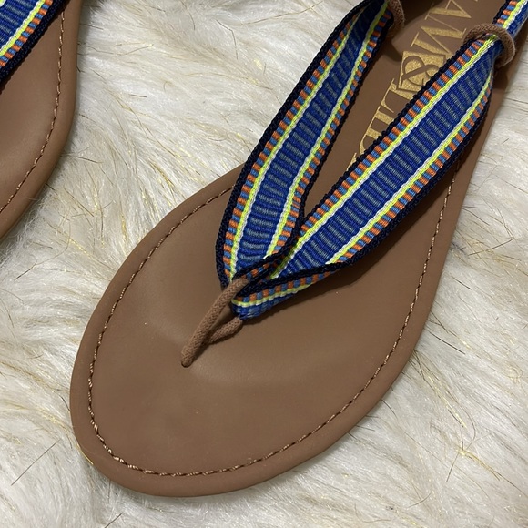 Tie Up Sandals - Picture 2 of 4